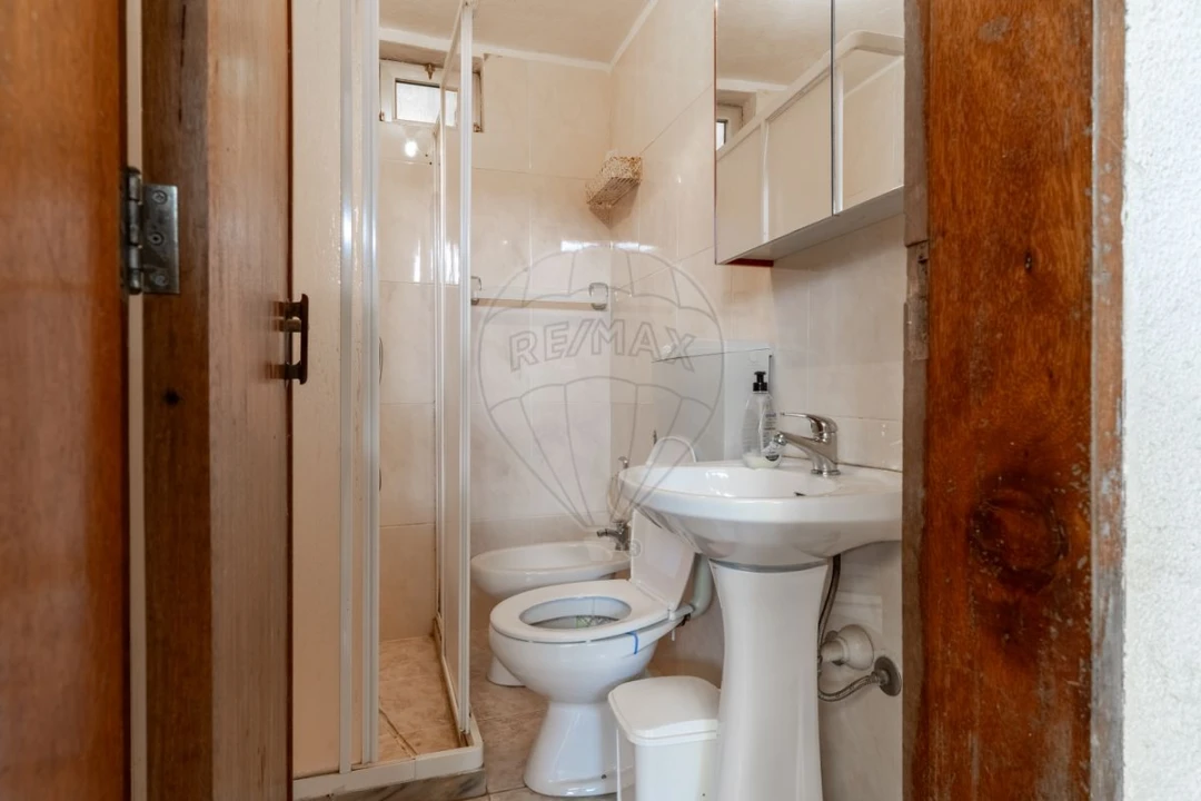 Moradia T4 para Venda em Recardães e Espinhel Foto 16