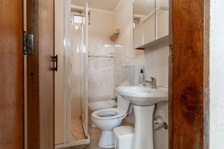 Moradia T4 para Venda em Recardães e Espinhel Foto 16