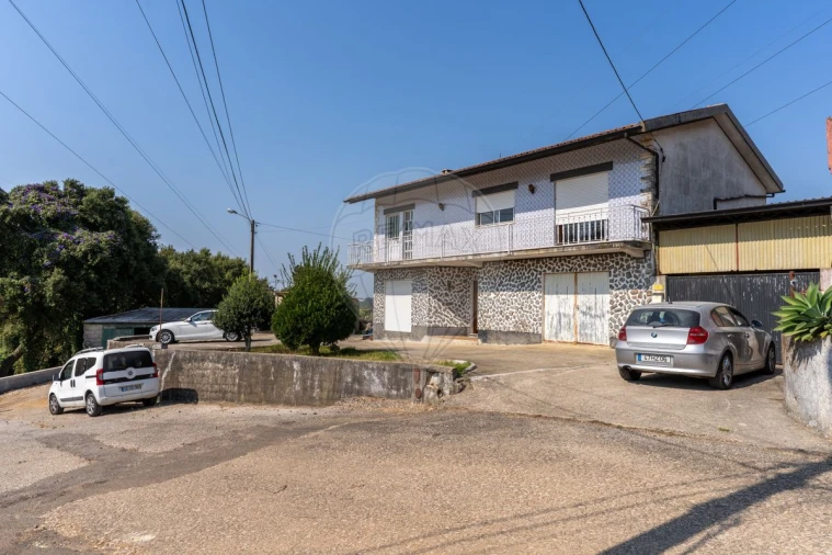 Moradia T4 para Venda em Recardães e Espinhel Foto 30