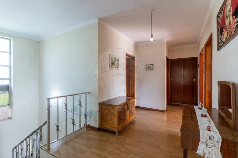 Moradia T4 para Venda em Recardães e Espinhel Foto 18