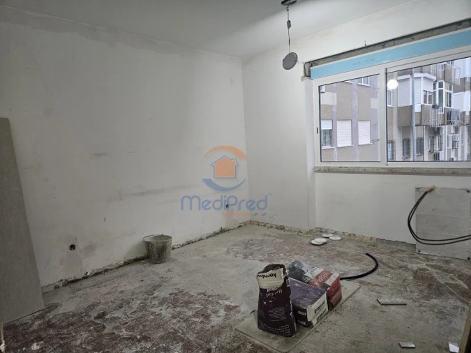 Apartamento T2 para Venda em Almada, Cova da Piedade, Pragal e Cacilhas Foto 5