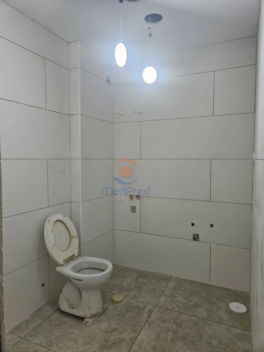 Apartamento T2 para Venda em Almada, Cova da Piedade, Pragal e Cacilhas Foto 8