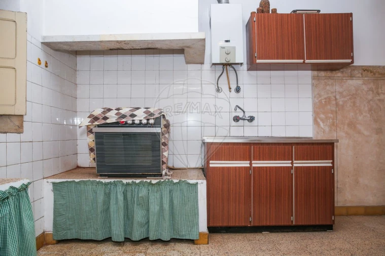 Moradia T2 para Venda em Abrigada e Cabanas de Torres Foto 6