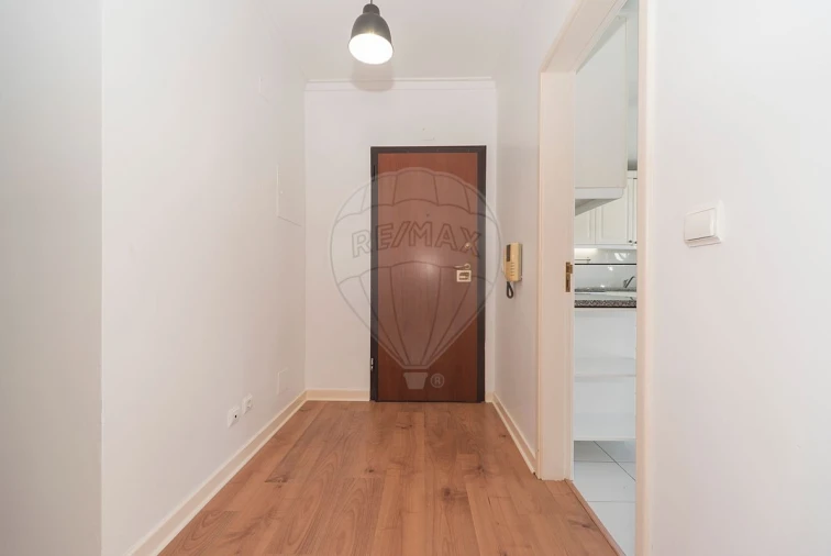 Apartamento T2 para Arrendamento em Carcavelos e Parede Foto 20