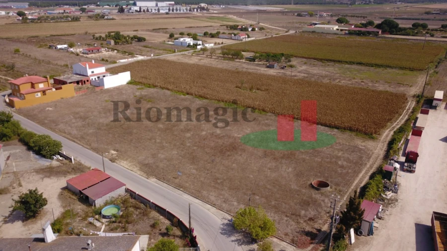 Terreno para Venda em Alpiarça Foto 1