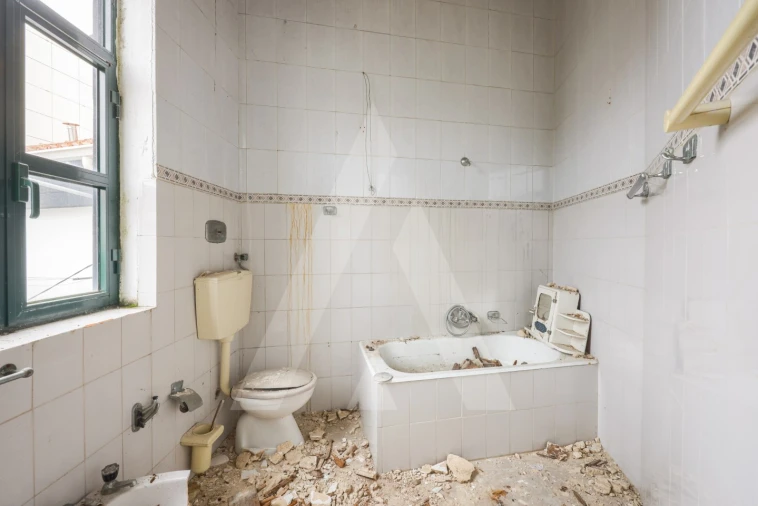 Prédio para Venda em Ílhavo (São Salvador) Foto 18