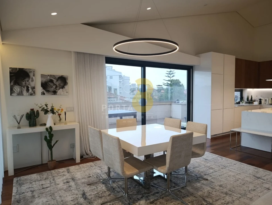 Apartamento T3 para Venda em Lordelo do Ouro e Massarelos Foto 2