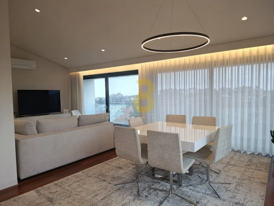 Apartamento T3 para Venda em Lordelo do Ouro e Massarelos Foto 6