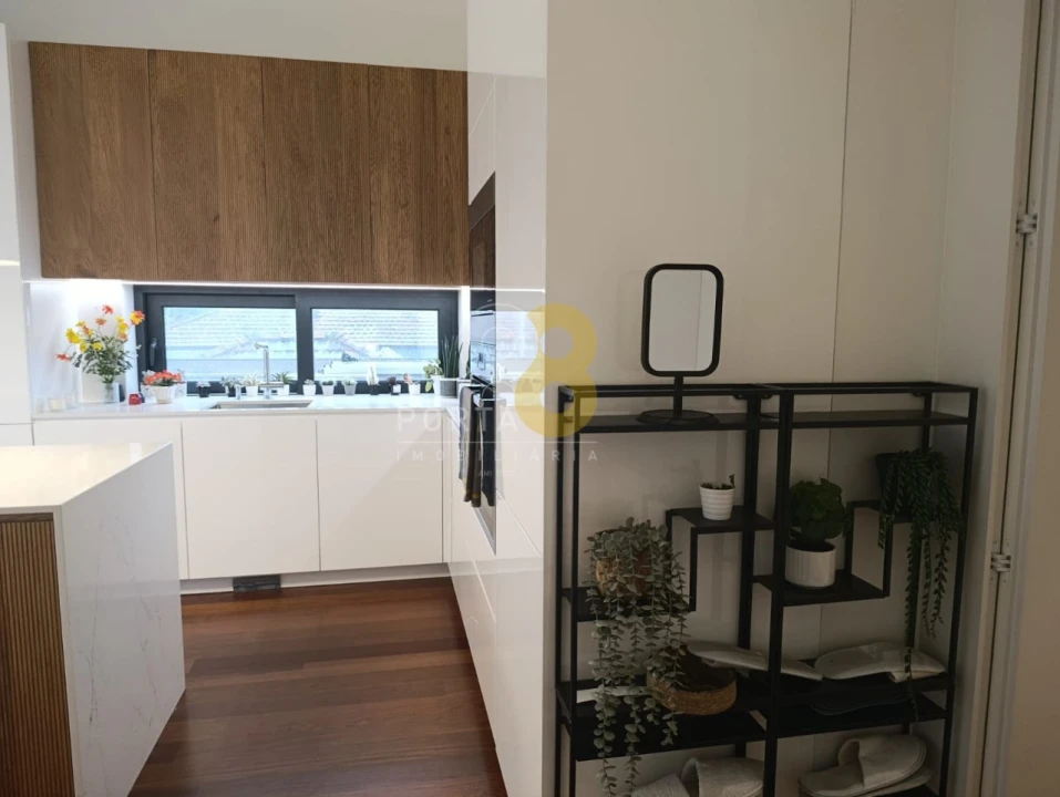 Apartamento T3 para Venda em Lordelo do Ouro e Massarelos Foto 14