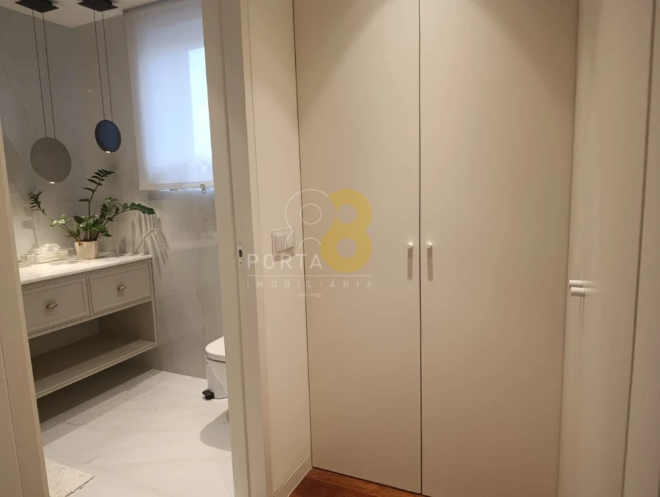 Apartamento T3 para Venda em Lordelo do Ouro e Massarelos Foto 26