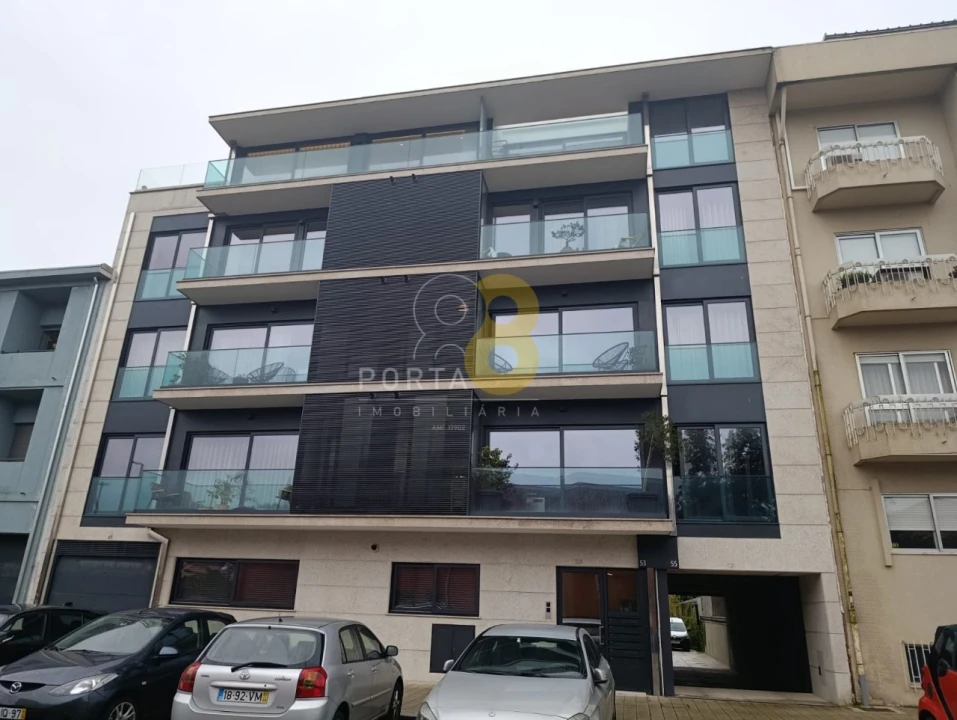 Apartamento T3 para Venda em Lordelo do Ouro e Massarelos Foto 36