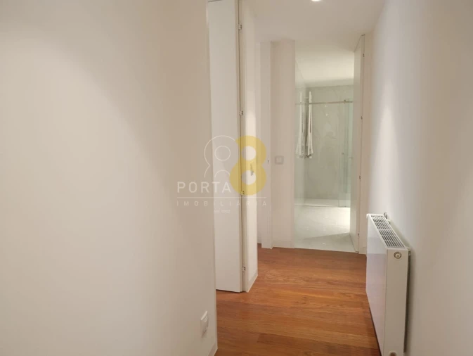Apartamento T3 para Venda em Lordelo do Ouro e Massarelos Foto 18