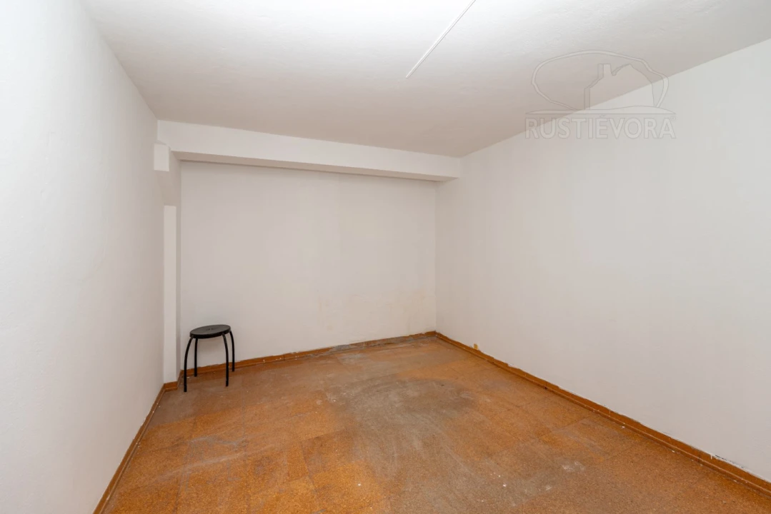 Armazém para Venda em Nossa Senhora da Vila, Nossa Senhora do Bispo e Silveiras Foto 27