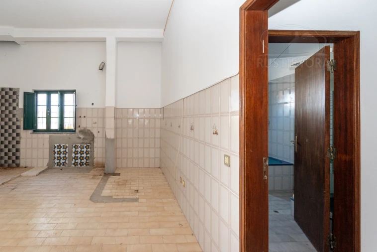 Armazém para Venda em Nossa Senhora da Vila, Nossa Senhora do Bispo e Silveiras Foto 12