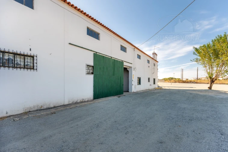 Armazém para Venda em Nossa Senhora da Vila, Nossa Senhora do Bispo e Silveiras Foto 30