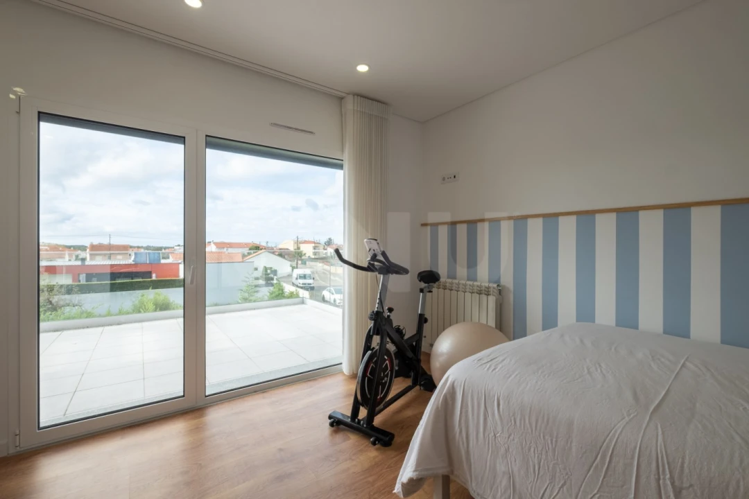Apartamento T3 para Venda em Marinha Grande Foto 27