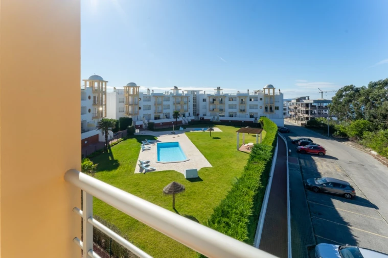 Apartamento T3 para Venda em Nazare Foto 31