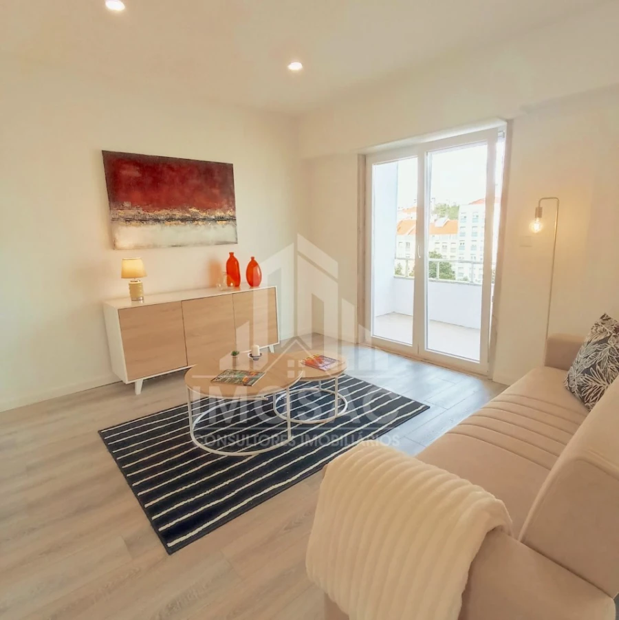 Apartamento T3 para Venda em Benfica Foto 14