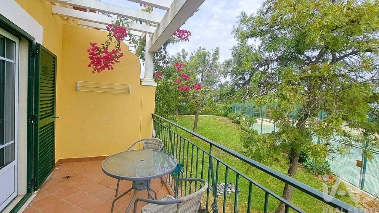 Apartamento T2 para Venda em Porches Foto 10