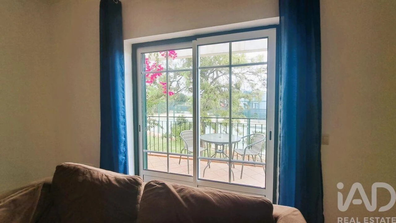 Apartamento T2 para Venda em Porches Foto 5