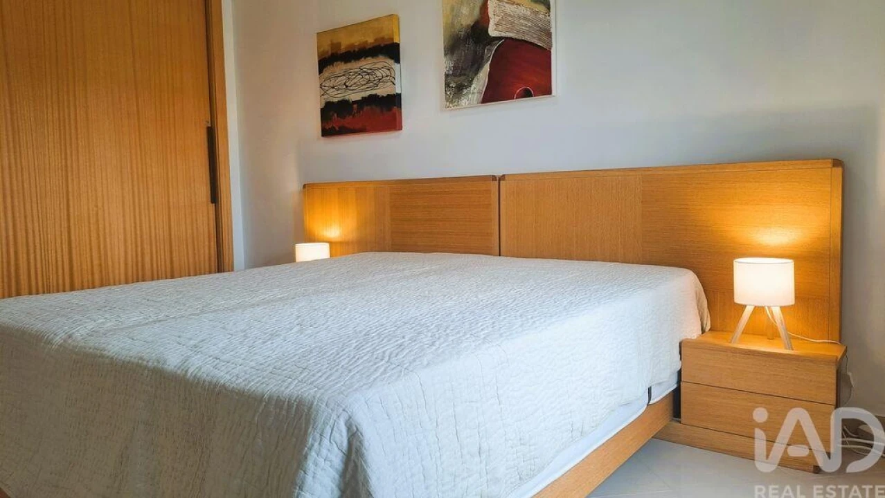 Apartamento T2 para Venda em Porches Foto 28