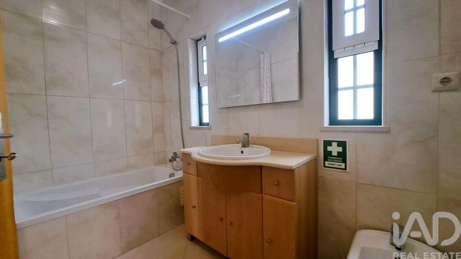 Apartamento T2 para Venda em Porches Foto 30