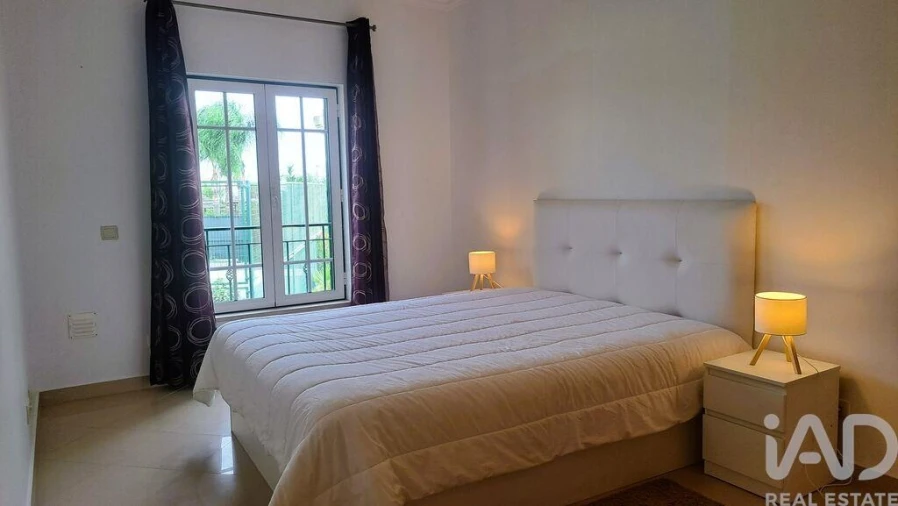 Apartamento T2 para Venda em Porches Foto 3