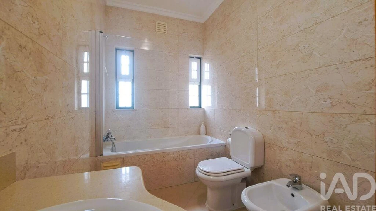 Apartamento T2 para Venda em Porches Foto 7