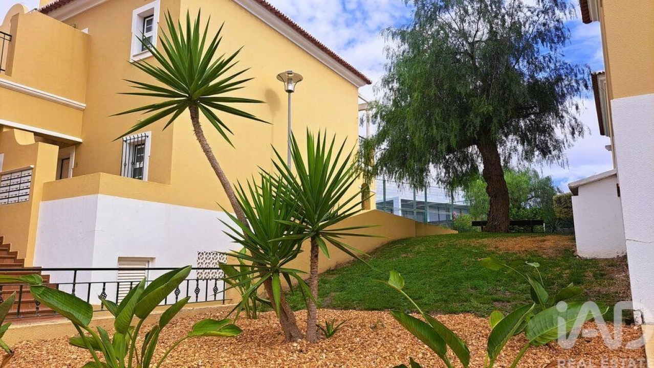 Apartamento T2 para Venda em Porches Foto 31