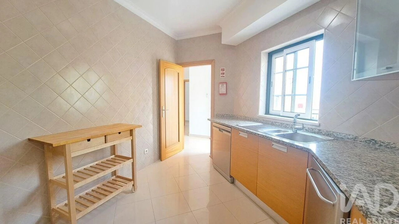 Apartamento T2 para Venda em Porches Foto 17