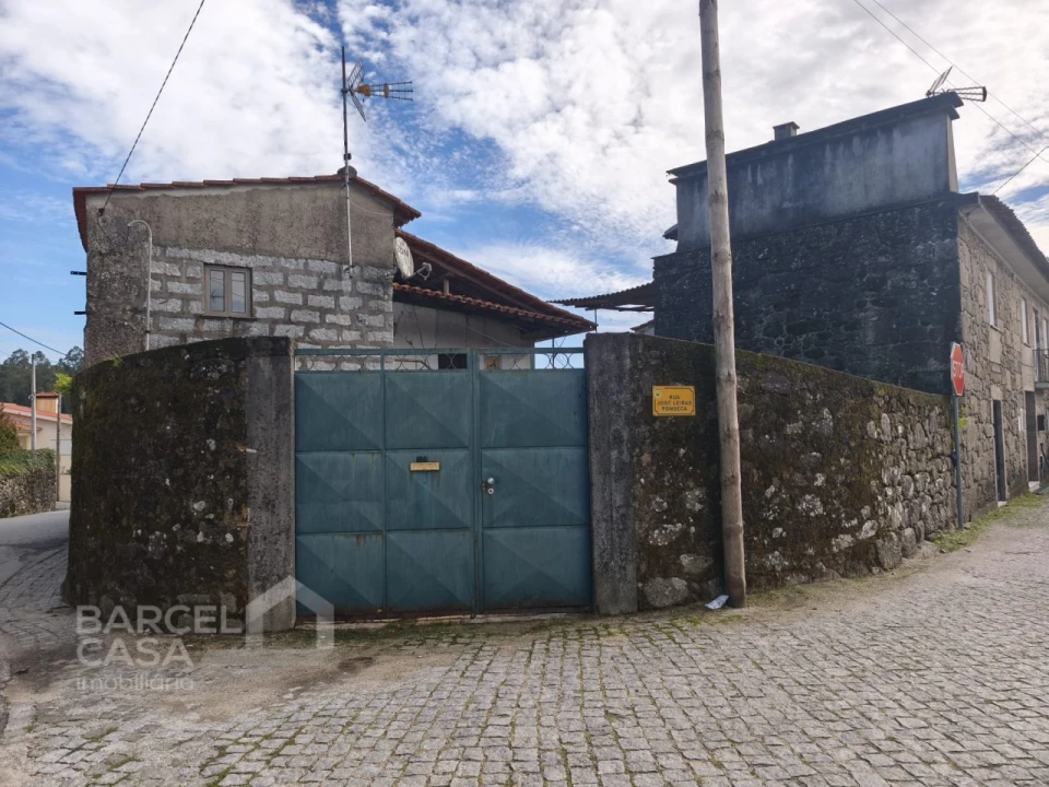 Moradia T3 para Venda em Alvito (São Pedro e São Martinho) e Couto Foto 11