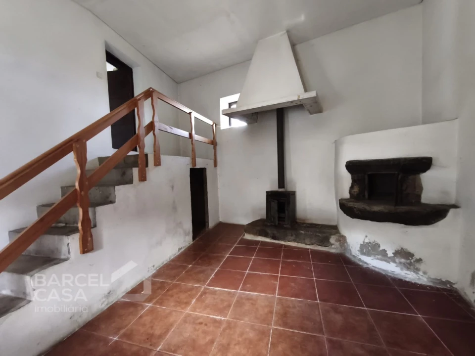 Moradia T3 para Venda em Alvito (São Pedro e São Martinho) e Couto Foto 15