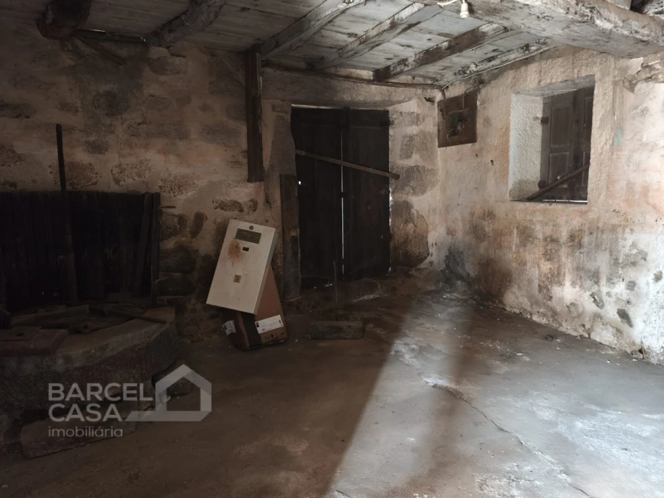 Moradia T3 para Venda em Alvito (São Pedro e São Martinho) e Couto Foto 24