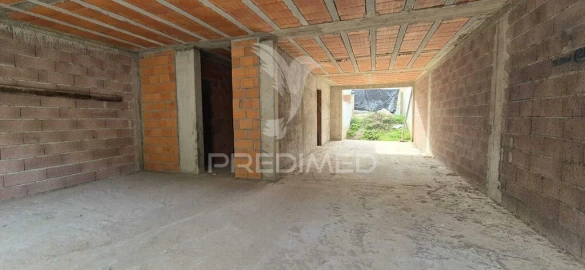 Moradia T3 para Venda em Nogueira, Fraião e Lamaçães