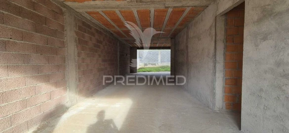 Moradia T3 para Venda em Nogueira, Fraião e Lamaçães
