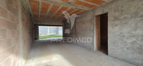 Moradia T3 para Venda em Nogueira, Fraião e Lamaçães