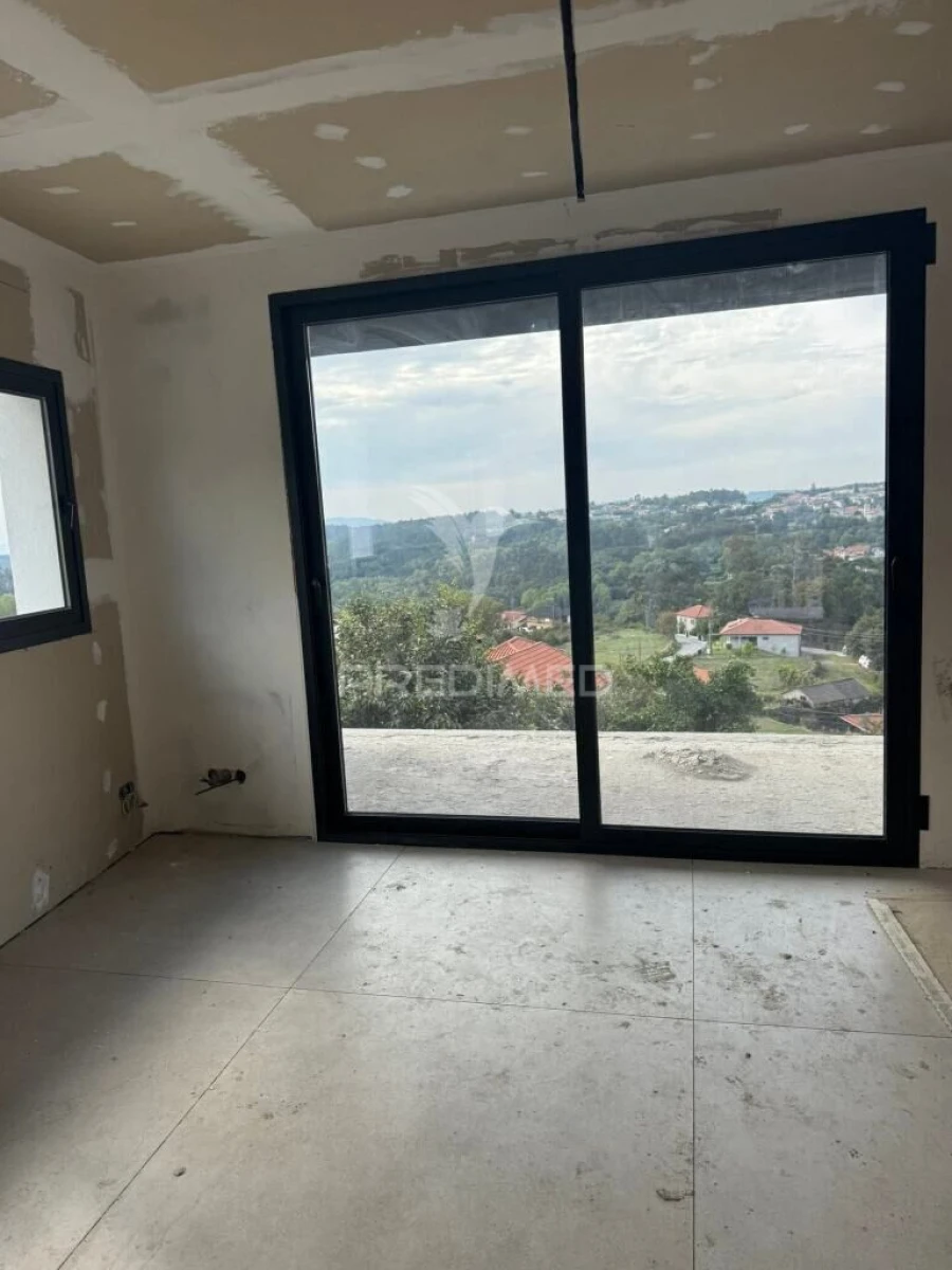 Moradia T3 para Venda em Moreira do Rei e Várzea Cova Foto 5