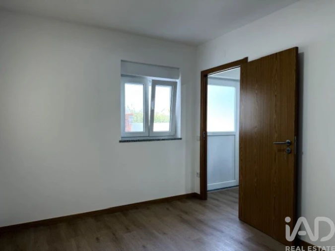 Moradia T2 para Venda em Maiorca Foto 22