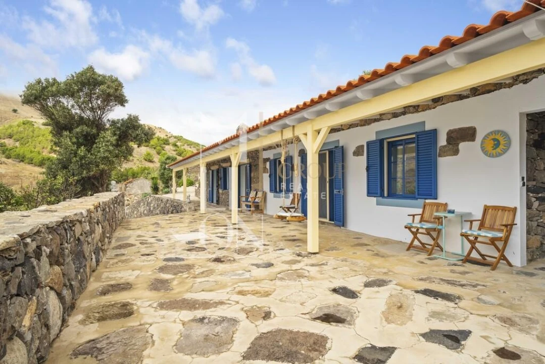 Moradia T1 para Venda em Porto Santo Foto 1