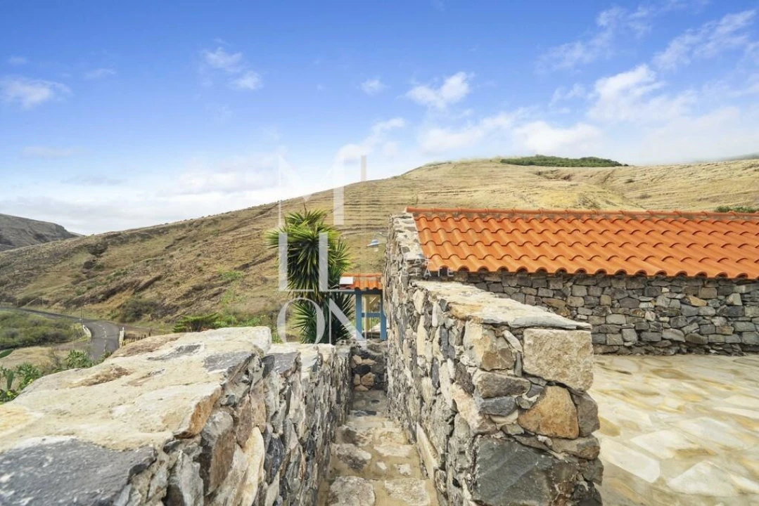 Moradia T1 para Venda em Porto Santo Foto 26