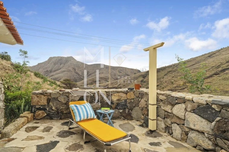 Moradia T1 para Venda em Porto Santo Foto 28