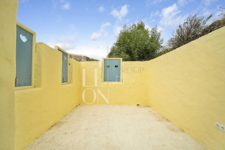 Moradia T1 para Venda em Porto Santo Foto 23