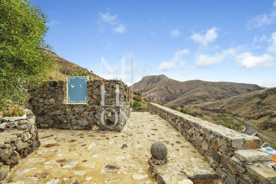 Moradia T1 para Venda em Porto Santo Foto 20