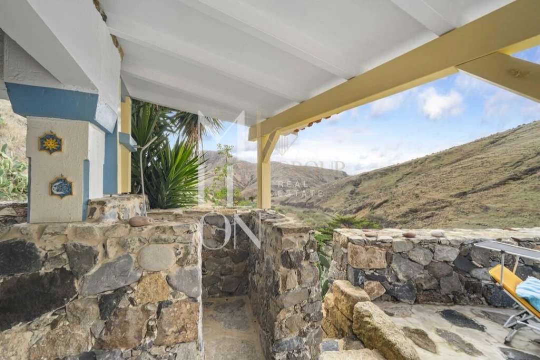 Moradia T1 para Venda em Porto Santo Foto 3