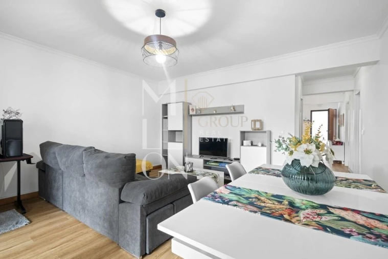 Apartamento T2 para Venda em Porto Santo Foto 5