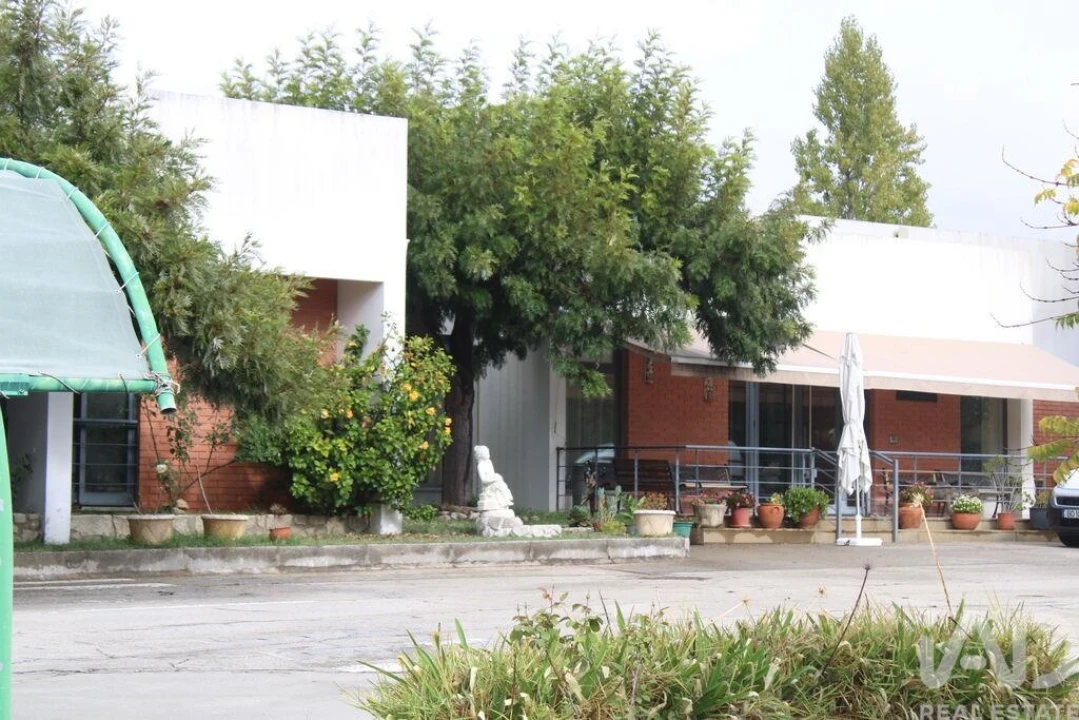 Prédio para Venda em Sarnadas de Rodão Foto 12