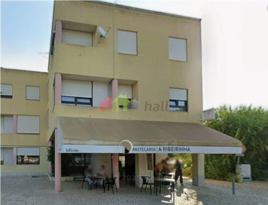 Loja para Venda em Moita Foto 1