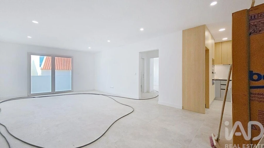 Apartamento T2 para Venda em Santa Maria, São Pedro e Matacães Foto 3