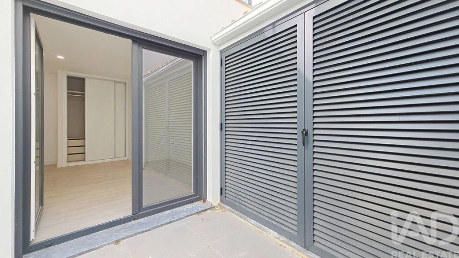 Apartamento T2 para Venda em Santa Maria, São Pedro e Matacães Foto 24