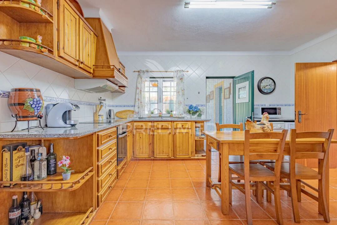 Moradia T5 para Venda em Nossa Senhora da Vila, Nossa Senhora do Bispo e Silveiras Foto 17